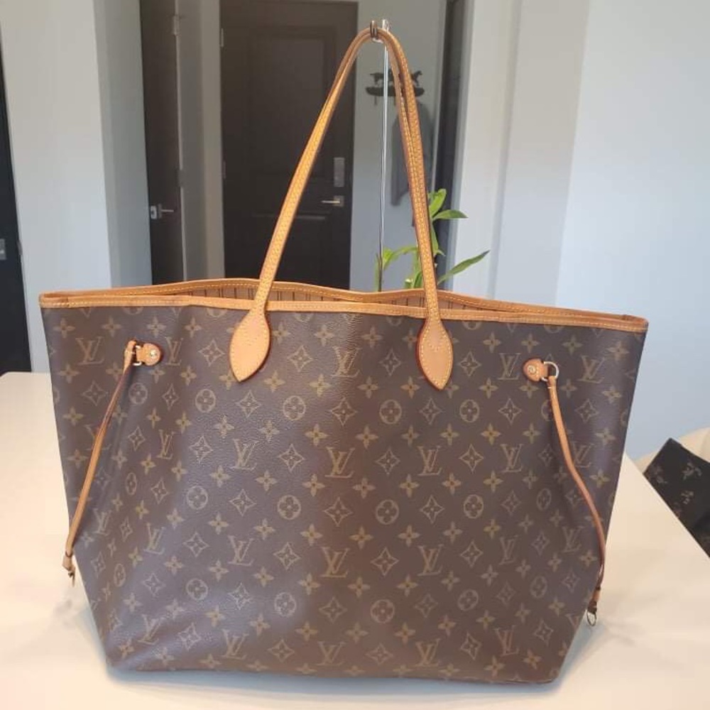 Louis Vuitton Neverfull gm